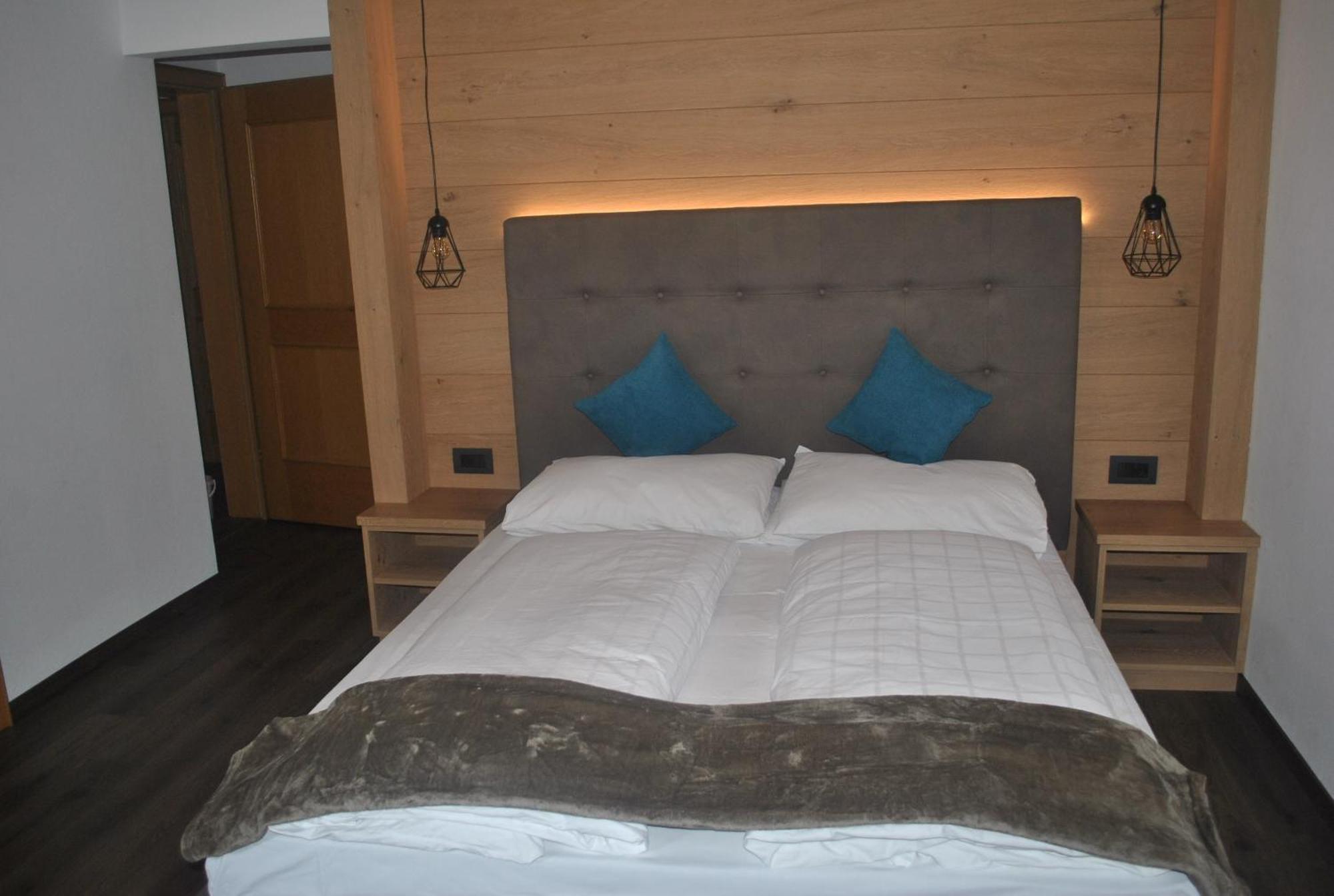 Hotel Garni Walter Ορτιζέι Εξωτερικό φωτογραφία